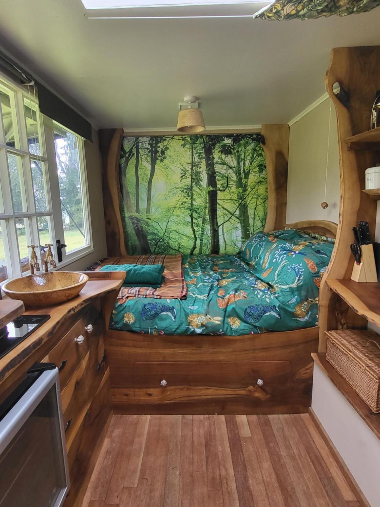 Courtlands Farm Camping And Glamping Кентърбъри Екстериор снимка